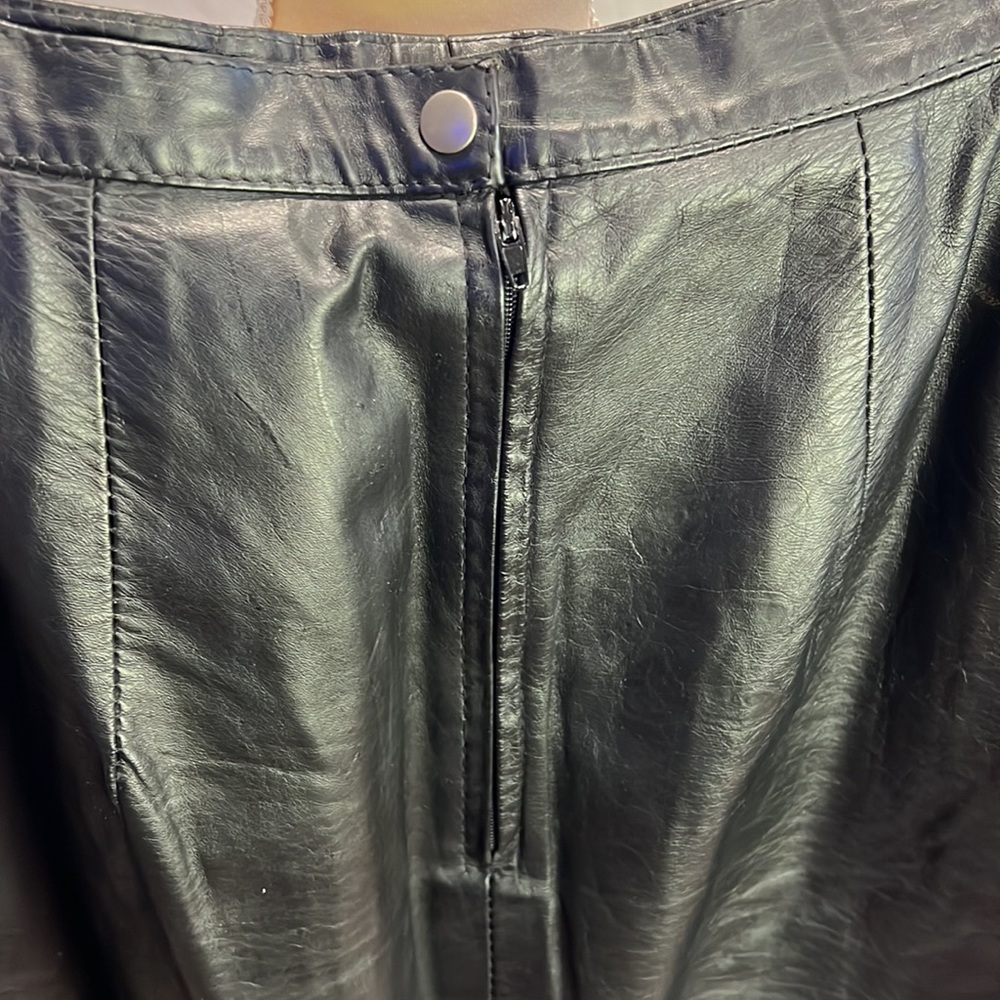 Real Leather Mini Skirt Black 9/10 size 6 8 - Picture 4 of 7